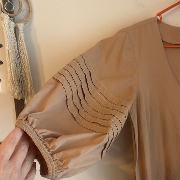 Intermix Womens puff short sleeve ruffle tan tiered prairie v-neck dress size 4 - Picture 4 of 11